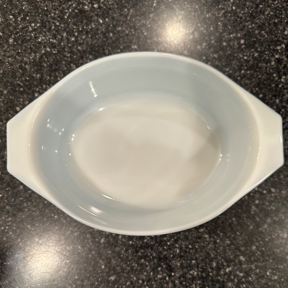 Vintage Pyrex Snowflake Blue 1.5 Quart Casserole Dish With Lid - Picture 3 of 7